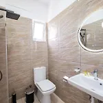 Keliani Hotel 3*