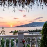 Hotel Keliani 3*